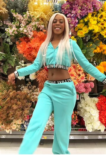 Easy Dance Trends on TikTok