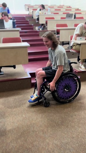 Living with a spinal cord injury in college can present a ton of challenges, here's my antidote for long class periods! #college #collegestudent #sciwarrior #scirecovery #paralyzed #paraplegic #paraplegia #wheelchair #wheelchairlife #partiallyparalyzed #12paraplegic #12injury #spinalcordinjury #scilife #disabled #physicallydisabled