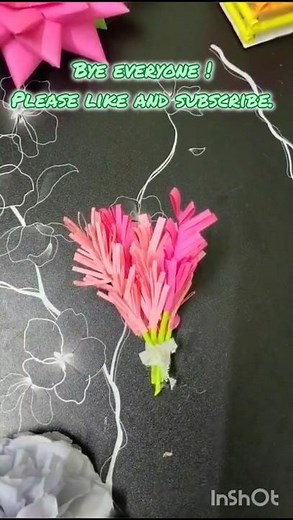 Easy to make flowers using sticky notes. #diy #craft #easy #simple #stickynotes #flowers #cute