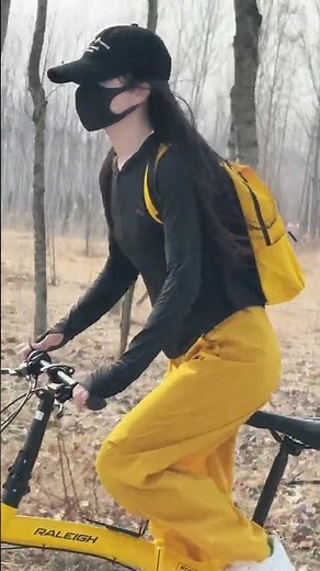 Why Not Just Cycle in Style? Cycling Fashion Women's Wardrobe