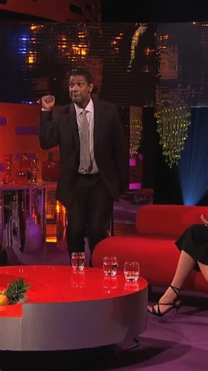 When actors forget they are famous #rasputin #tomhiddleston #johntravolta #michaelfassbender #dance