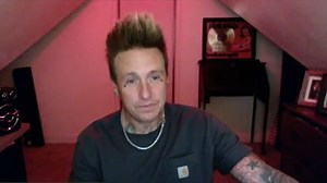 JACOBY SHADDIX On Brand New PAPA ROACH Music: 'It's Heavy, It's In Your Face, It's Aggressive And It's Pummeling'