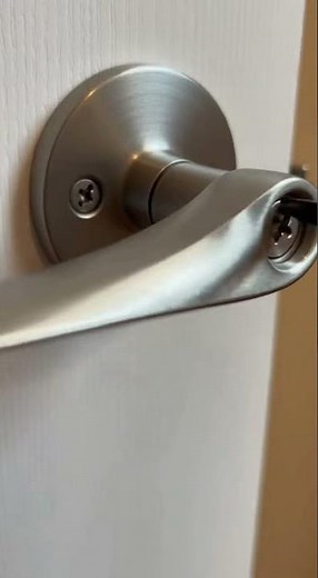 Stop a Loose Closet Door Handle Quick Screw Tighten #woodworking #homerenovation #transformyourhome