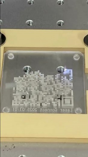 樹脂（ポリカーボネート）にレーザー刻印｜EZ-MARKER_U 5W 加工サンプル【動画で見る加工サンプル】