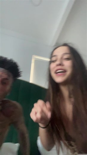 crazyassyaya (@crazyassyaya)’s video of yaya fly