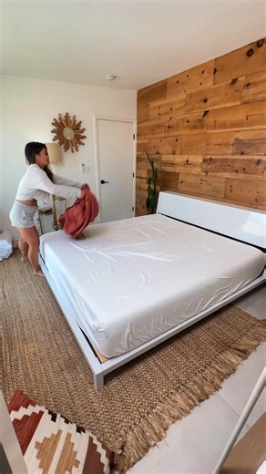 Say hello to our NEW Fitted Sheets Collection in a dreamy three-layer gauze weave for ultra softness and breathability. | Sand Cloud