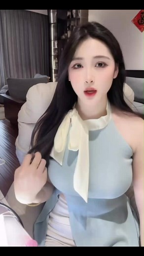 Auto-tune? Nah, I prefer my natural 'cat-in-pain' vocals . . . #vocalist #singersoftiktok #reelsfacebook | Celestial Dance
