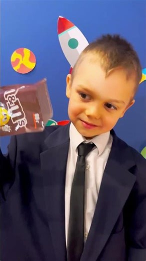 Sweet Surprise: DIY Candy Card for Mom! 🎉💖