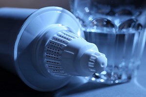 Why Does My Brita Filter Have Black Dots ? (Explained and Fixed) - AquaHow