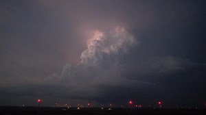 INCREDIBLE display of a thunderstorm this evening on the Texas/Oklahoma state line north of Vernon!! -Chad Casey #txwx #storm #timelapse #weather #lightning #clouds #texas | Texas Storm Chasers