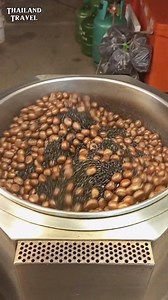 3.9K views · 82 reactions | Roasting chestnut for sell on street food of Thailand #bangkok #thailand #travel #streetfood #chesnut #foodlover #bread #pinoyabroad #OFW #thai #tips #highlight  | Sonny Caringal | Facebook