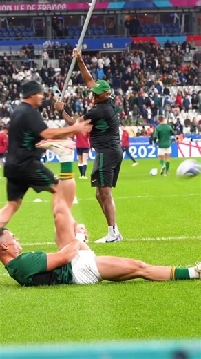 5 must know things about rugby speed (for players & parents) 1️⃣ Long muscles = fast muscles Relaxed, powerful movement creates longer strides. Tight bodies sprint slow. 2️⃣ Acceleration wins games Rugby is played in short bursts. Win the first 5–20m and you win the moment. 3️⃣ Strength = speed The more force you can put into the ground, the faster you move. Smart strength makes you quicker. 4️⃣ Arms drive the legs Fast, strong arm action sets the rhythm and helps the legs move faster. 5️⃣ Speed