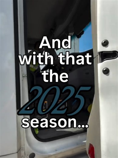 And with that, the 2025 season comes to an end...🎊 🥂 🎇 #2026 #NewYear #CorporateTraffic #NeverSettle #Jacksonville#Logistics