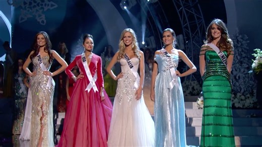 789K views · 18K reactions | Take a look back at Miss Universe 2012, Olivia Culpo's, CROWNING MOMENT!  | Miss Universe | Facebook