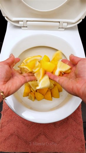 Clever bathroom hacks and tricks for any situation! 🍋 | 5-Minute Crafts GIRLY