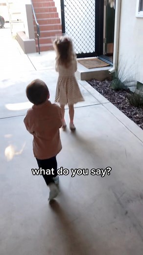 The best Valentine’s kiss of all time 😂❤️ | Dorisa Lynch