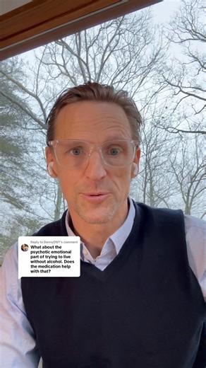 Emotions can be intertwined in drinking patterns, but typically alcohol is not actually helping with the emotions you might be experiencing long term. #doctorsoftiktok #naltrexone #naltrexonetreatment #drinkinghabits #gettingsober I’m Josh Lee, a medical doctor and science advisor for Oar Health. This is not medical advice, please consult your doctor regarding my your personal care. | Oar