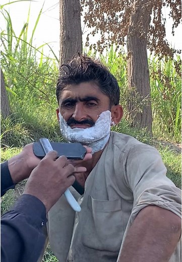 Relaxing ASMR Barber Shaving Experience