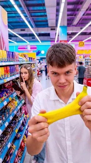 WE HID SQUISHIES IN THE SUPERMARKET!