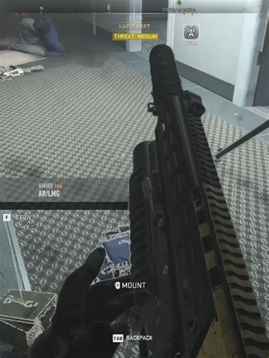 Teamwork Strategies in DMZ Warzone Gameplay