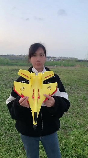 🎮 Take to the skies with the A250 SuperPower RC Fighter! 🎮 Perfect for first-time flyers. ✈️ Get it now at 61% off! 🎉 #SkyAdventures #RCFlightThrills 🌐🛒 . | Vallty