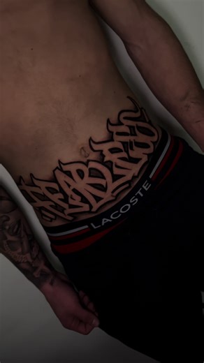 Expert Freehand Tattoo Techniques in Italy