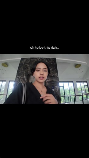 Luxury Living: Benefits of Home Elevators