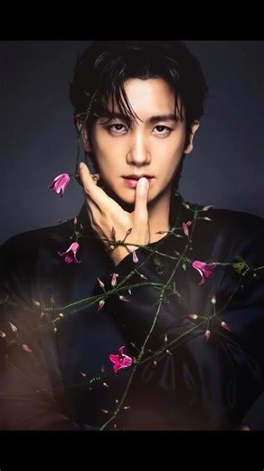 #ParkHyungSik - KIM YEONG JUN × YUNI YOSHIDA “Face To Face” Exhibition ♥️ #박형식 #パクヒョンシク