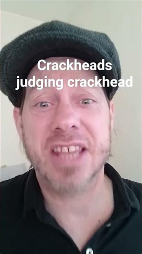 when addicts think other addicts are more crazy than them #viral #hmo #shorts