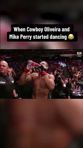 When Cowboy Oliveira & Mike Perry danced 👀