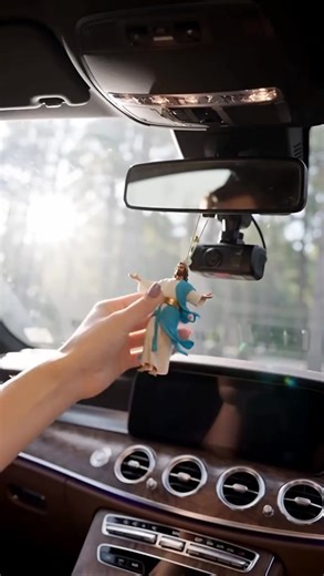 🙏🚗 Retro Jesus Car Hanging Decor! Hang faith in your ride—adds calm to every drive, no matter the route! 🕊️Perfect as a heartfelt faith & peace gift for loved ones (think: birthdays, holidays, just because). Let peace ride with you, always. ✨ | Sariellove