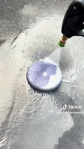 How do you clean your pads? #CapCut #cardetailing #cargrooming #detailing ##satisfying##asmr##carcleaning##padcleaning##polishingpads##polishing##paintcorrection##scratchremoval