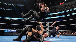 LA Knight & Braun Strowman vs. Jacob Fatu & Solo Sikoa: SmackDown highlights, April 18, 2025