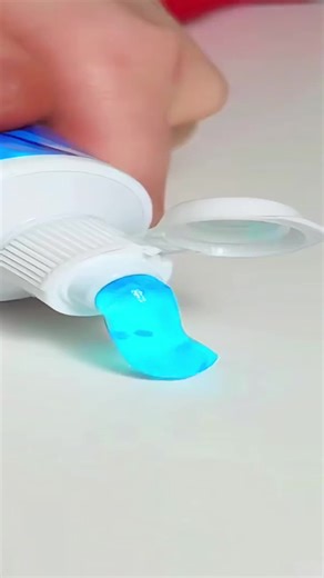 Innovative Toothpaste Hack for Easy Brushing