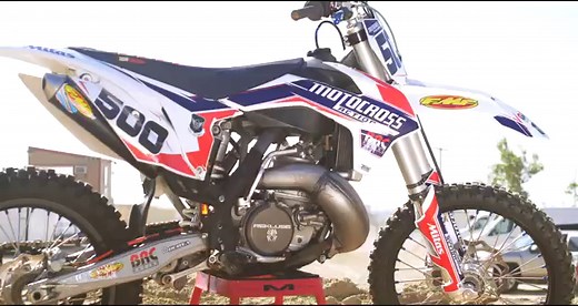 500CC TWO-STROKE VIDEO INSANITY : 2-STROKE THEATER