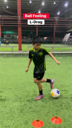 654K views · 7.8K reactions | #Basic&Skill Football Training #ldrag | Basic & Skill Football Training | Facebook