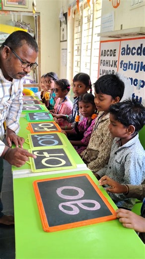 Today in our classroom, children practiced Two Letter Words using a simple and fun activity.