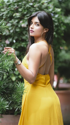 Mastering Portrait Photography: Essential Poses for Female Models