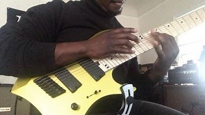 Improvising with tapping. Attempting to restrict my right hand to only two notes while my left hand meanders through fragments of melodic minor. Grouping of 4 and 5 in triplets create some cool over the bar lines. Timing is a bit shaky at this moderate tempo but that’s why it’s called practice🙂🤟🏿 Abasi Concepts Fishman #larada #multiscale #pathos | Animals As Leaders