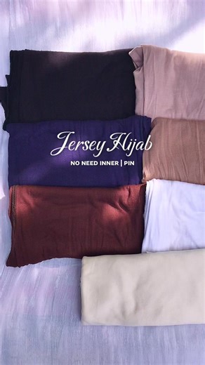 Effortless Jersey Hijabs Without Pins or Inner Liners