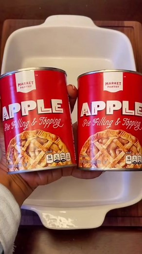 Apple dump cakes. A series. #cake #dumpcake #aquickspoonful #easyrecipe #easyrecipes