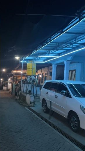 Komen “MAU” untuk produknya lampu led strip slang