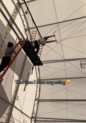 Never TF again. @Dallas Circus Center #dallascircuscenter #trapeze #clown #fearofheights