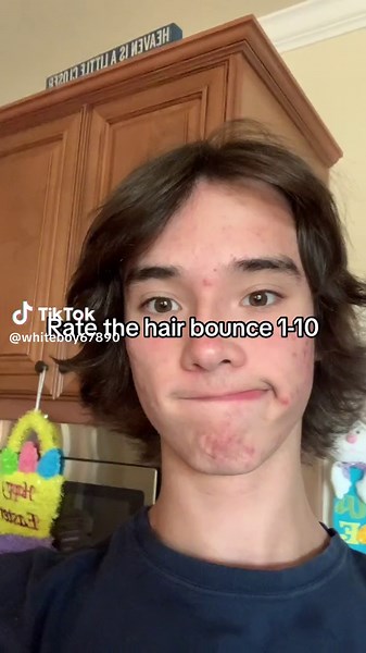 Rate My Hair Bounce Meme: Guy Bouncing Fluffy Hair | Rate 1-10