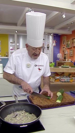Receta de Canelones de Pollo y Calabacín por Karlos Arguiñano