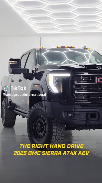 Experience the pinnacle of off-road capability and luxury with the Right-Hand Drive 2024 GMC Sierra 2500 HD AT4X AEV Special Edition, masterfully converted to Right Hand Drive by Autogroup International. This powerhouse is engineered to conquer the toughest terrains, blending robust strength with premium craftsmanship. Unleashed Power & Performance: Engine: 6.6L Duramax® Turbo-Diesel V8 Power: 470 hp (350 kW) Torque: 975 lb-ft (1,323 Nm) Transmission: 10-speed automatic Maximum Towing: 8,500 kg 