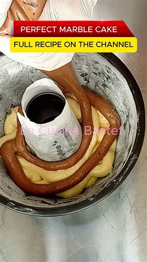 Perfect MARBLE CAKE! 🍫 So Fluffy & Ultra Moist (Easy Recipe)