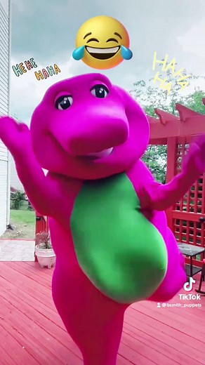 Everyone needs a good laugh once in awhile!😂😂😂 #barneythedinosaur #mascot #childhood #singalong #laugh #silliness #funny