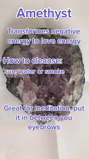 Day 2 🔮 Amethyst #crystal #crystaltok #crystalstuff #witchcraft #crystalcleansing #amethyst #amethystcrystal