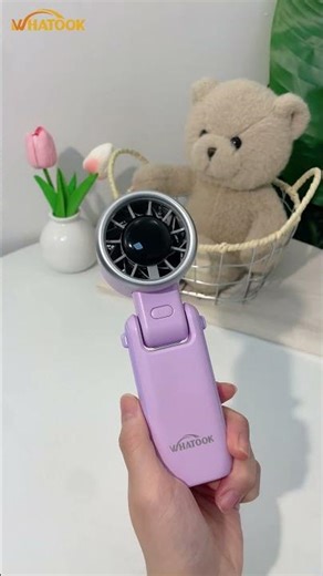 This foldable fan—folds flat, 5 speeds for home/on-the-go 💨